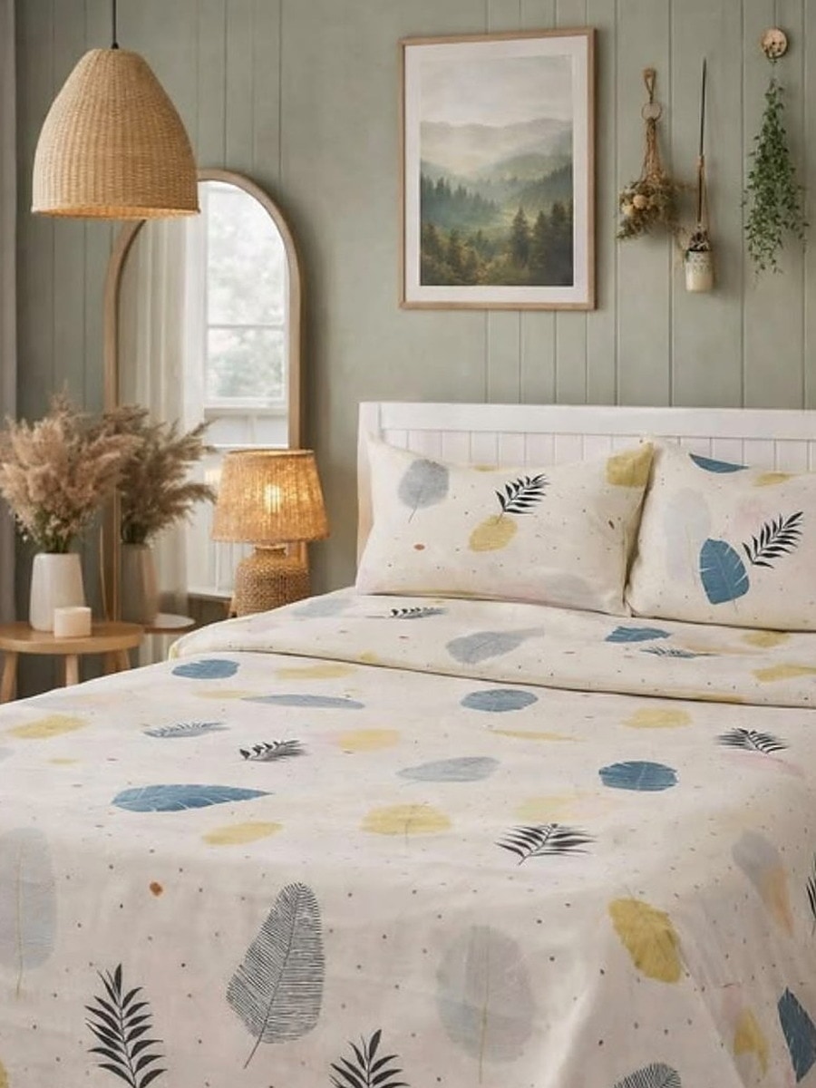 Summer bedsheets